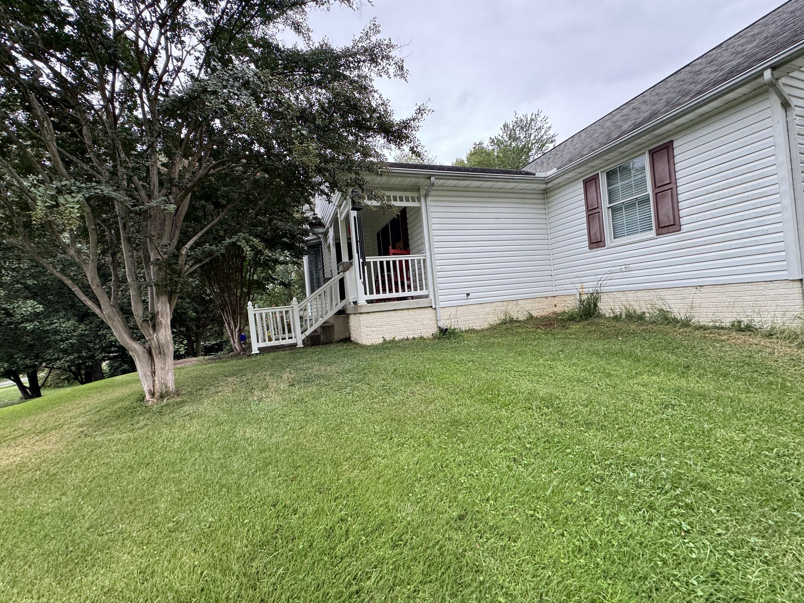 Side exterior at 504 Sanford Dr, Fredericksburg VA